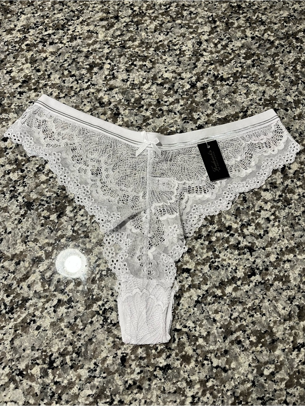 Frederick’s of Hollywood Panty 2X White Lace